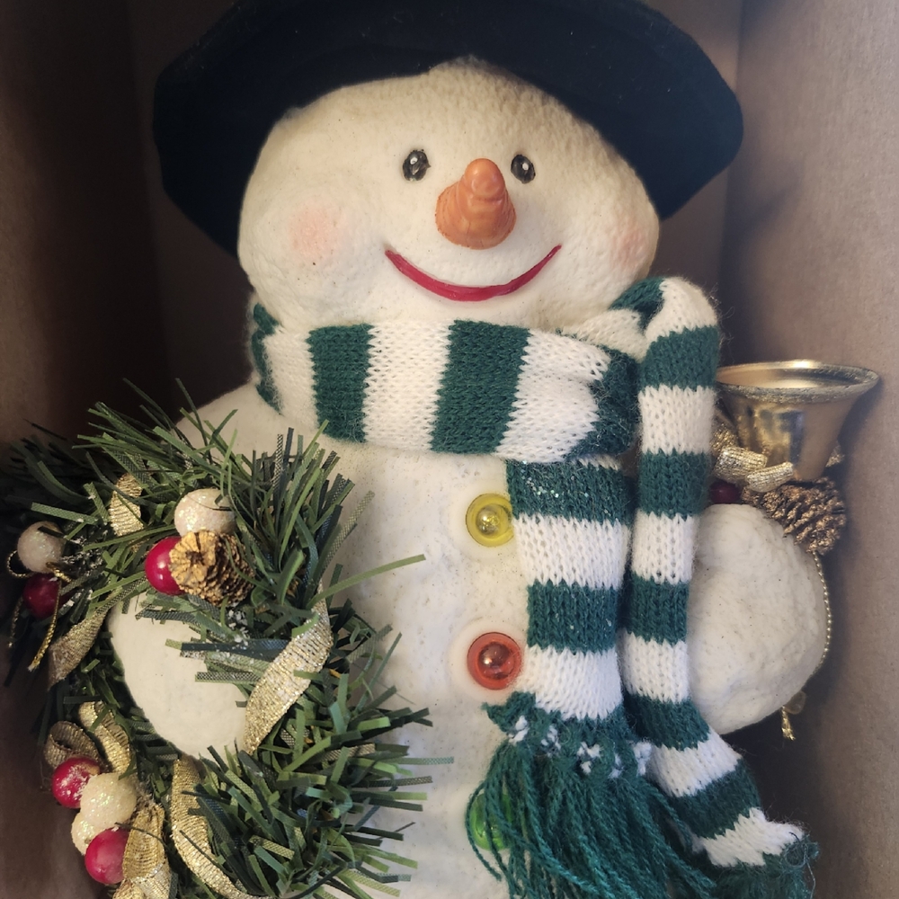 Kurt Adler 'Frosty' Singing Snowman Decor